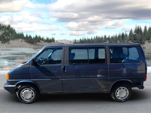 Used 1993 Volkswagen Eurovan GL image 6