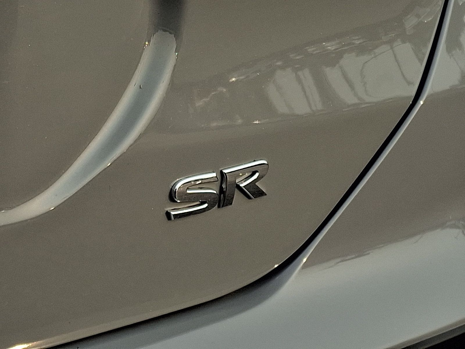 Used 2023 Nissan Kicks SR w/ SR Premium Package FWD image 29