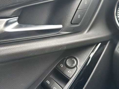 New 2026 Chevrolet Equinox LT AWD/4WD image 12