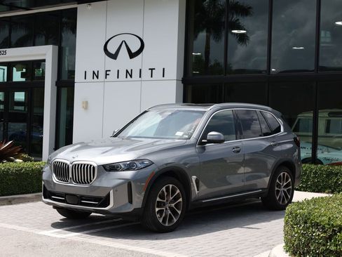Used 2026 BMW X5 sDrive40i RWD image 1