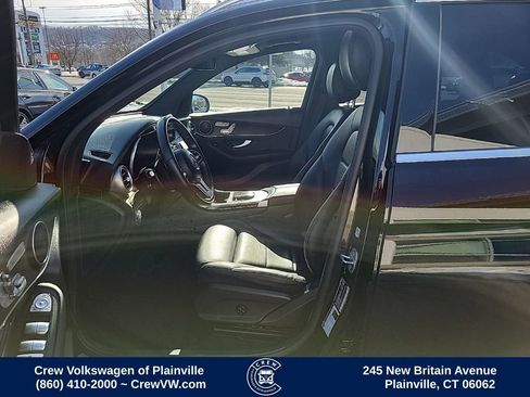 Used 2021 Mercedes-Benz GLC 300 4MATIC image 13