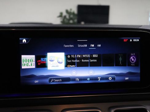 Used 2024 Mercedes-Benz GLE 450e 4MATIC image 33