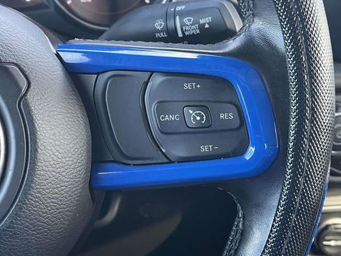 Used 2020 Jeep Gladiator Sport w/ Quick Order Package 24S image 27