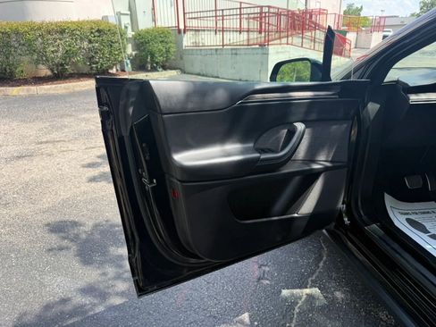 Used 2023 Tesla Model X AWD/4WD image 11