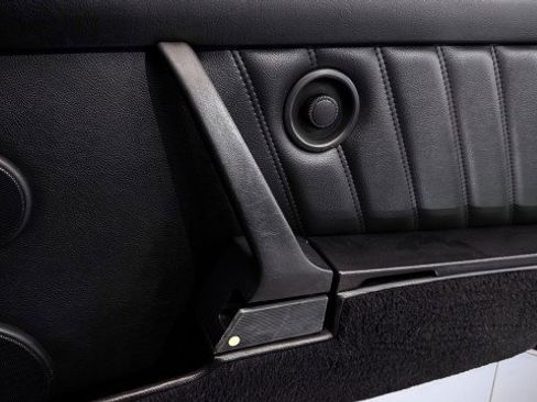 Used 1990 Porsche 911 image 12