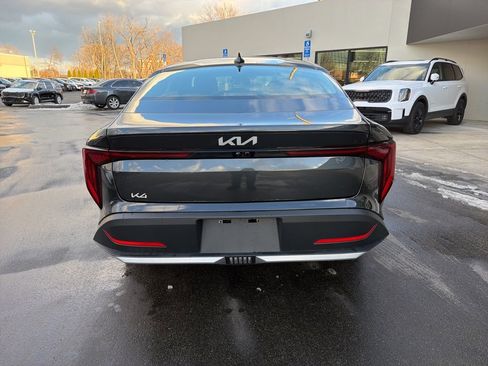 New 2025 Kia K4 LXS image 7