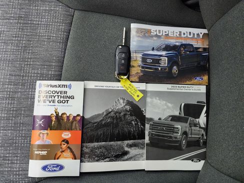 Used 2023 Ford F250 XLT w/ FX4 Off-Road Package image 42