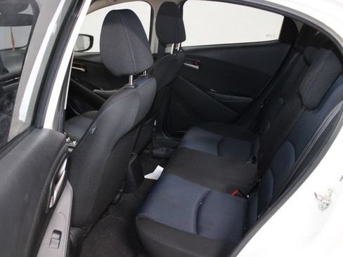 Used 2019 Toyota Yaris LE FWD image 16