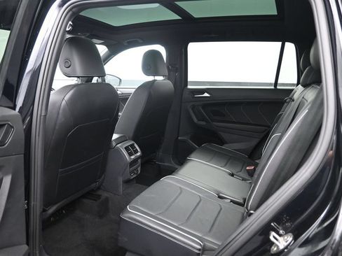 Used 2022 Volkswagen Tiguan SEL R-Line AWD/4WD image 26