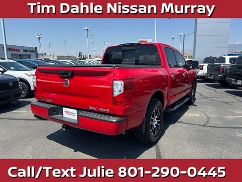 Used 2021 Nissan Titan SV w/ SV Convenience Package AWD/4WD image 11