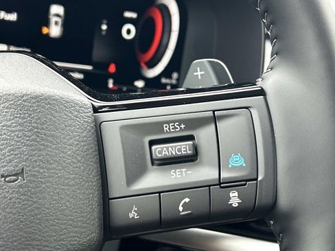 New 2026 Nissan Pathfinder Platinum AWD/4WD image 29