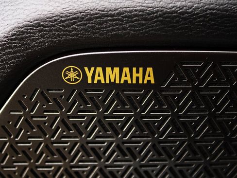 New 2025 Mitsubishi Outlander SE image 12