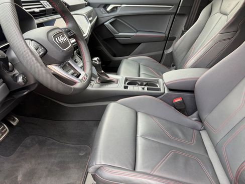 Certified 2025 Audi Q3 2.0T Premium Plus w/ Premium Plus Package image 5