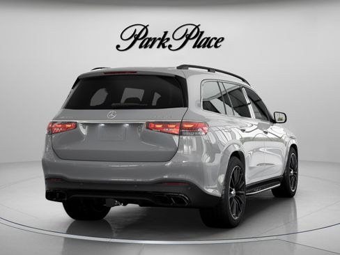 New 2026 Mercedes-Benz GLS 63 AMG 4MATIC image 19
