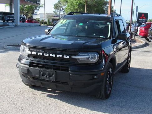 Used 2024 Ford Bronco Sport Outer Banks AWD/4WD image 7