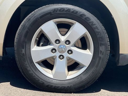 Used 2010 Dodge Journey SXT w/ Flexible Seating Group FWD image 25