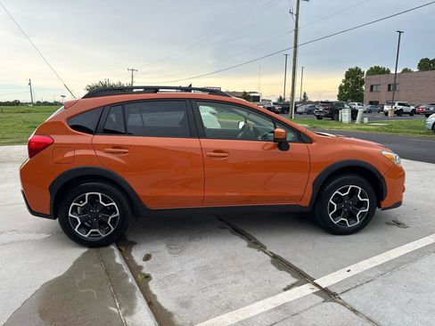 Used 2015 Subaru Crosstrek 2.0i Premium AWD/4WD image 9