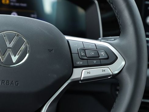 New 2026 Volkswagen Jetta SE image 22