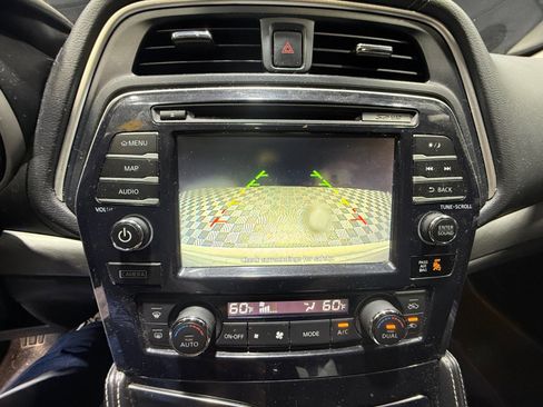 Used 2017 Nissan Maxima 3.5 SV image 29