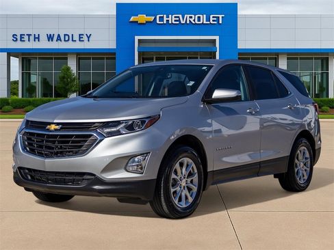 Used 2021 Chevrolet Equinox LT image 3