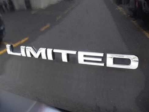 Used 2016 Jeep Cherokee Limited w/ Trailer Tow Group image 33