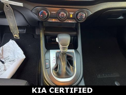 Certified 2023 Kia Forte LXS w/ LXS Technology Package image 13
