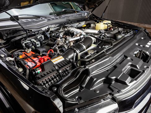 Used 2020 Ford F250 Lariat image 41