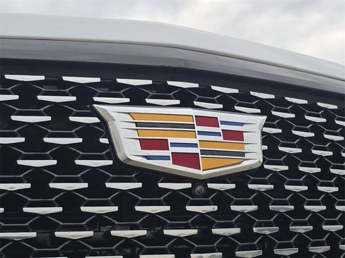 Certified 2023 Cadillac Escalade ESV Premium Luxury image 32