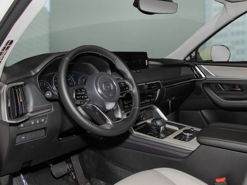 Used 2025 MAZDA CX-90 3.3 Turbo w/ Preferred Package image 5