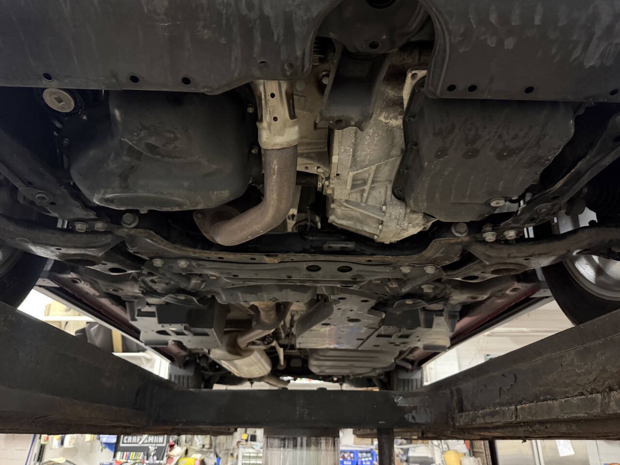 Used 2017 Toyota RAV4 XLE FWD image 27