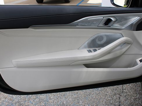 Used 2026 BMW M850i xDrive Convertible image 16