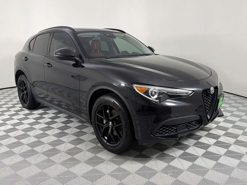 Used 2021 Alfa Romeo Stelvio Sprint w/ Nero Edizione RWD image 7