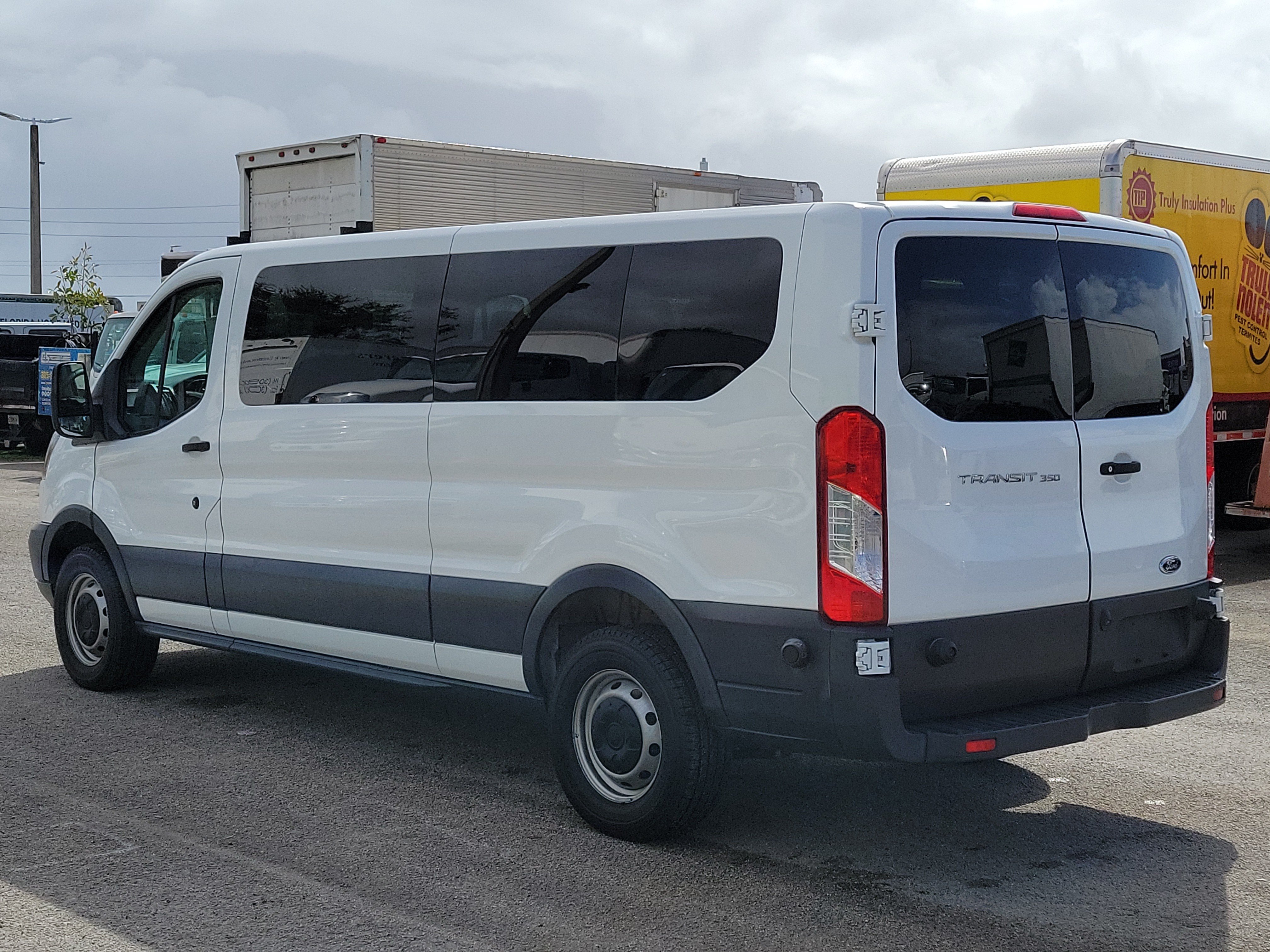 Used 2018 Ford Transit 350 XL RWD image 3