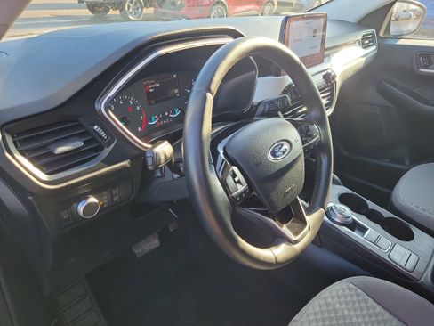 Certified 2022 Ford Escape SE w/ Convenience Package image 20