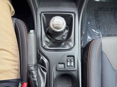 Used 2022 Subaru Crosstrek 2.0i Premium image 13