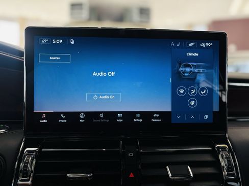 Used 2023 Lincoln Navigator Black Label AWD/4WD image 67