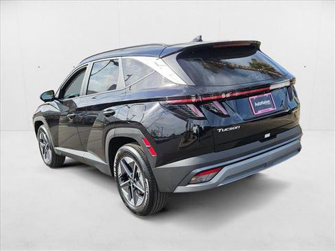 New 2025 Hyundai Tucson SEL image 9