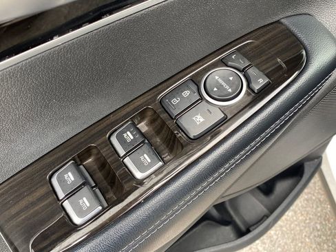 Used 2019 Kia Sorento EX image 29