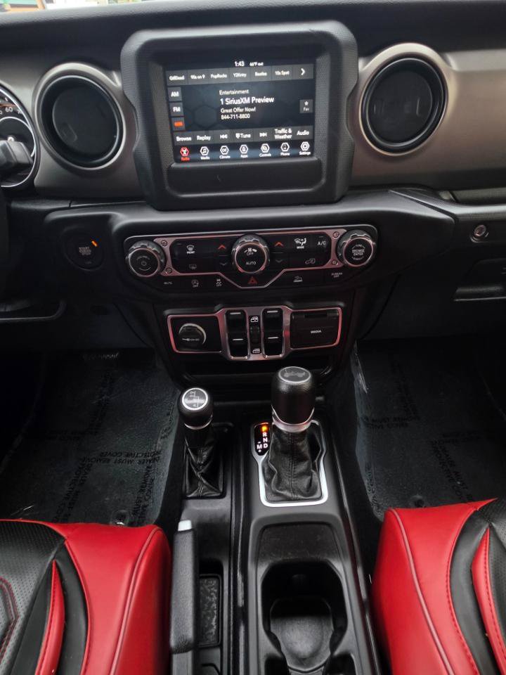 Used 2021 Jeep Wrangler Unlimited Sport AWD/4WD image 17