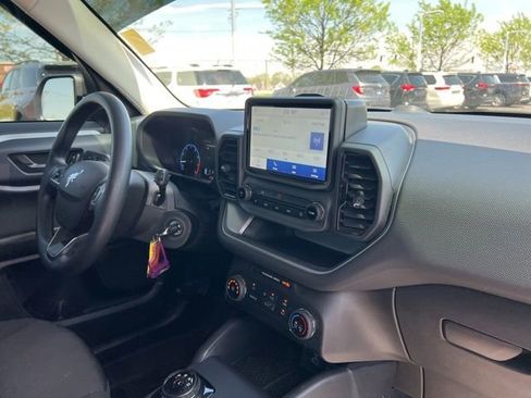 Used 2022 Ford Bronco Sport AWD/4WD image 30