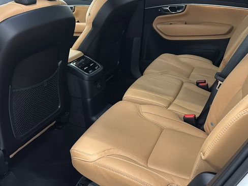 Used 2025 Volvo XC90 T8 Ultra w/ Protection Package Premier image 28