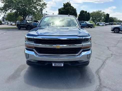 Used 2018 Chevrolet Silverado 1500 LT w/ All Star Edition AWD/4WD image 2