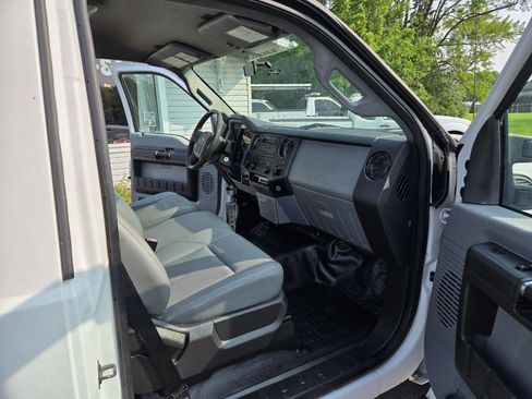 Used 2012 Ford F350 XL w/ PWR Equipment Group image 17