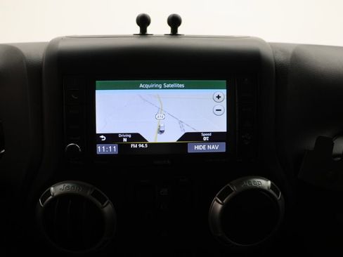 Used 2017 Jeep Wrangler Unlimited Rubicon w/ Dual Top Group image 24