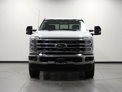 Used 2024 Ford F250 Lariat image 9