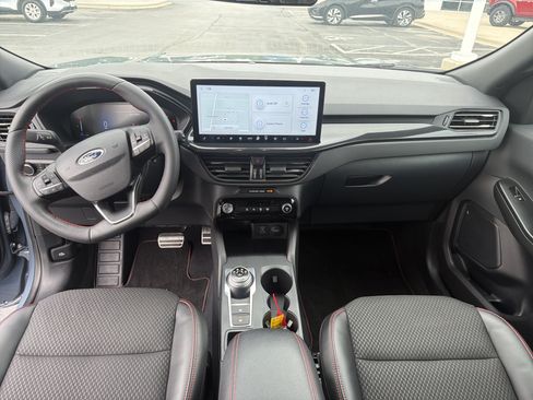 Used 2023 Ford Escape ST-Line w/ Tech Pack #1 AWD/4WD image 26