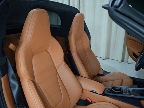Used 2026 Porsche 911 Targa 4 GTS image 22