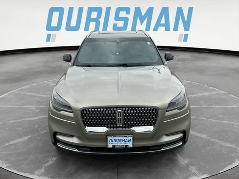 Used 2023 Lincoln Aviator Reserve w/ Equipment Group 201A image 9