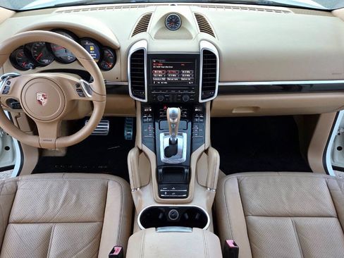 Used 2012 Porsche Cayenne S AWD/4WD image 37