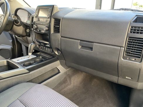 Used 2015 Nissan Titan SV w/ SV Value Truck Package image 35
